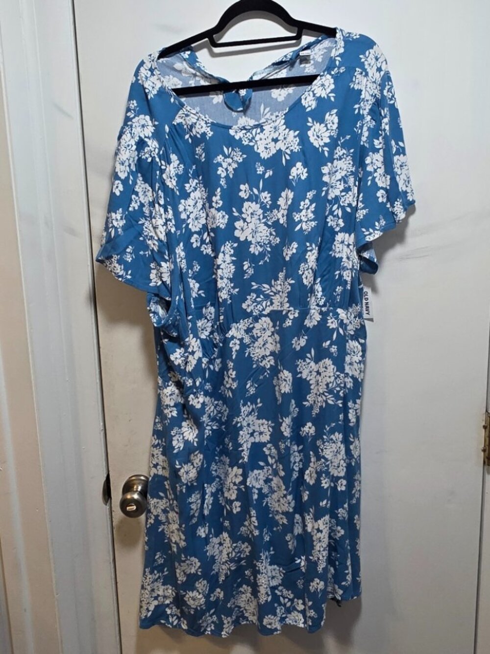 NWT Old Navy Size 4x Blue Floral Dress